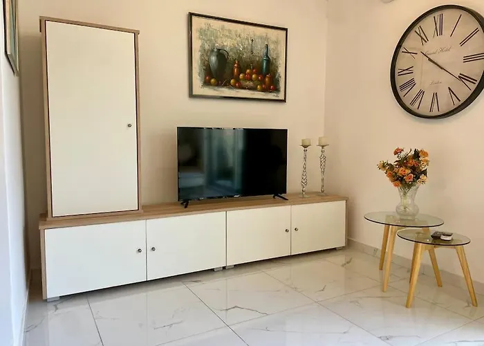 Apartment 2br Comfort Bugibba By Holi